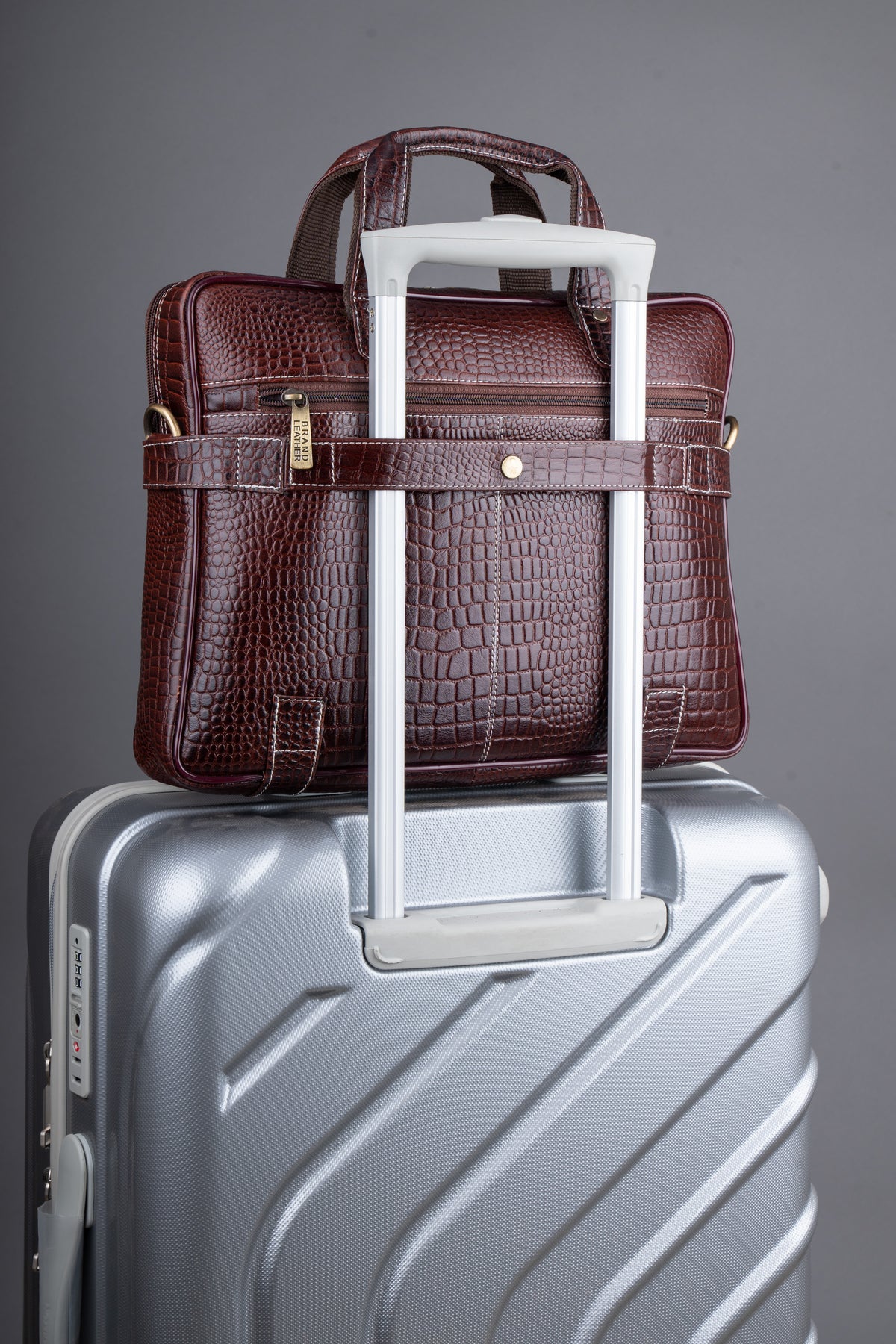 Laptop Bag for Men - Genuine Leather Messenger Bag for Office - Fits up to 15 Inch Laptop -Brown Shoulder Bag with Multiple Compartments - Executive Leather Bag for Work and Travel