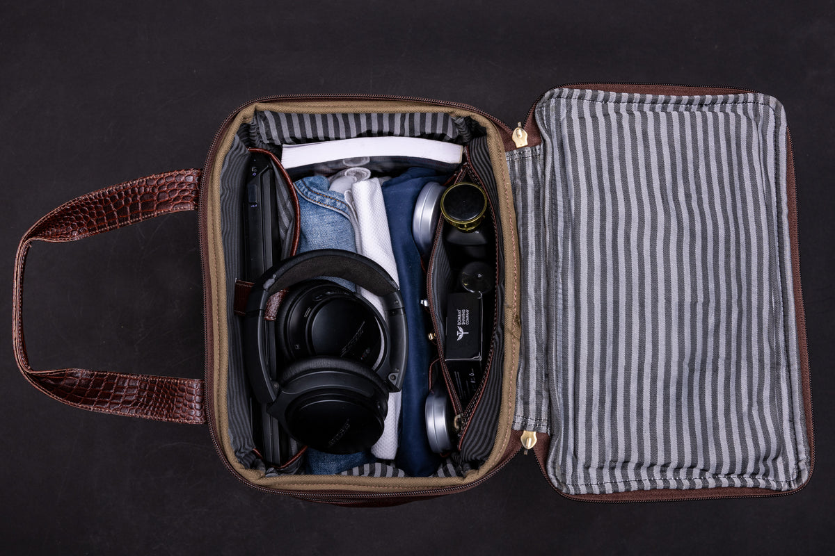 BRAND LEATHER Full Grain Buffalo - Hide Leather Backpack Large Capacity 15/15.6/16/17 Inch Laptop Bag Multi Pockets Travel Daypack