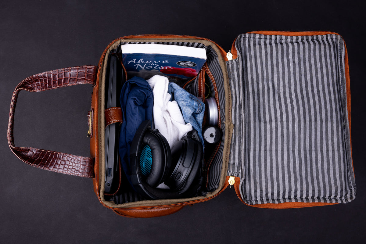 BRAND LEATHER Full Grain Buffalo - Hide Leather Backpack Large Capacity 15/15.6/16/17 Inch Laptop Bag Multi Pockets Travel Daypack