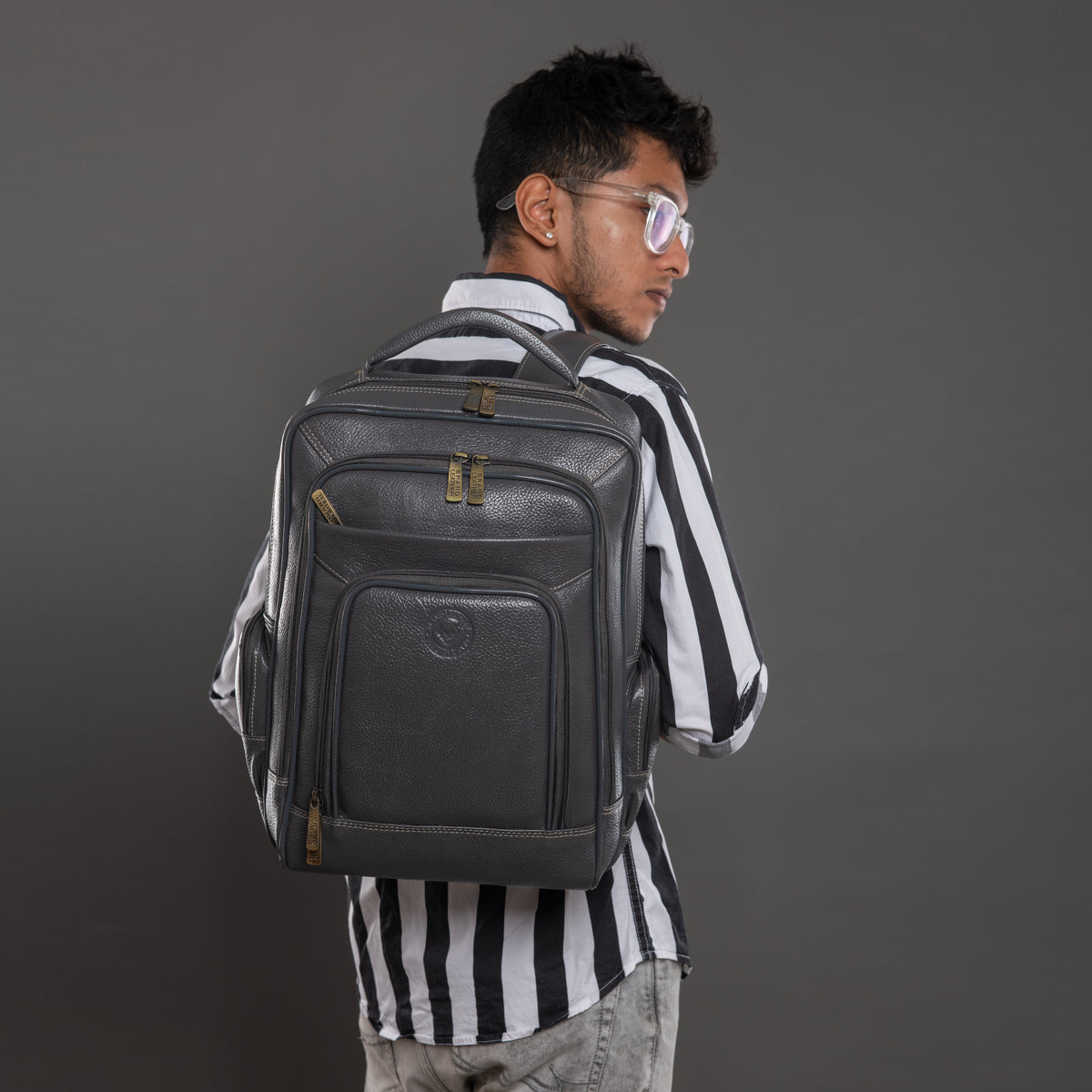 BRAND LEATHER Men's Full Grain Cow Hide Leather 17 Inch Laptop Backpack Large Capacity Weekender Overnight Camping Travel Rucksack