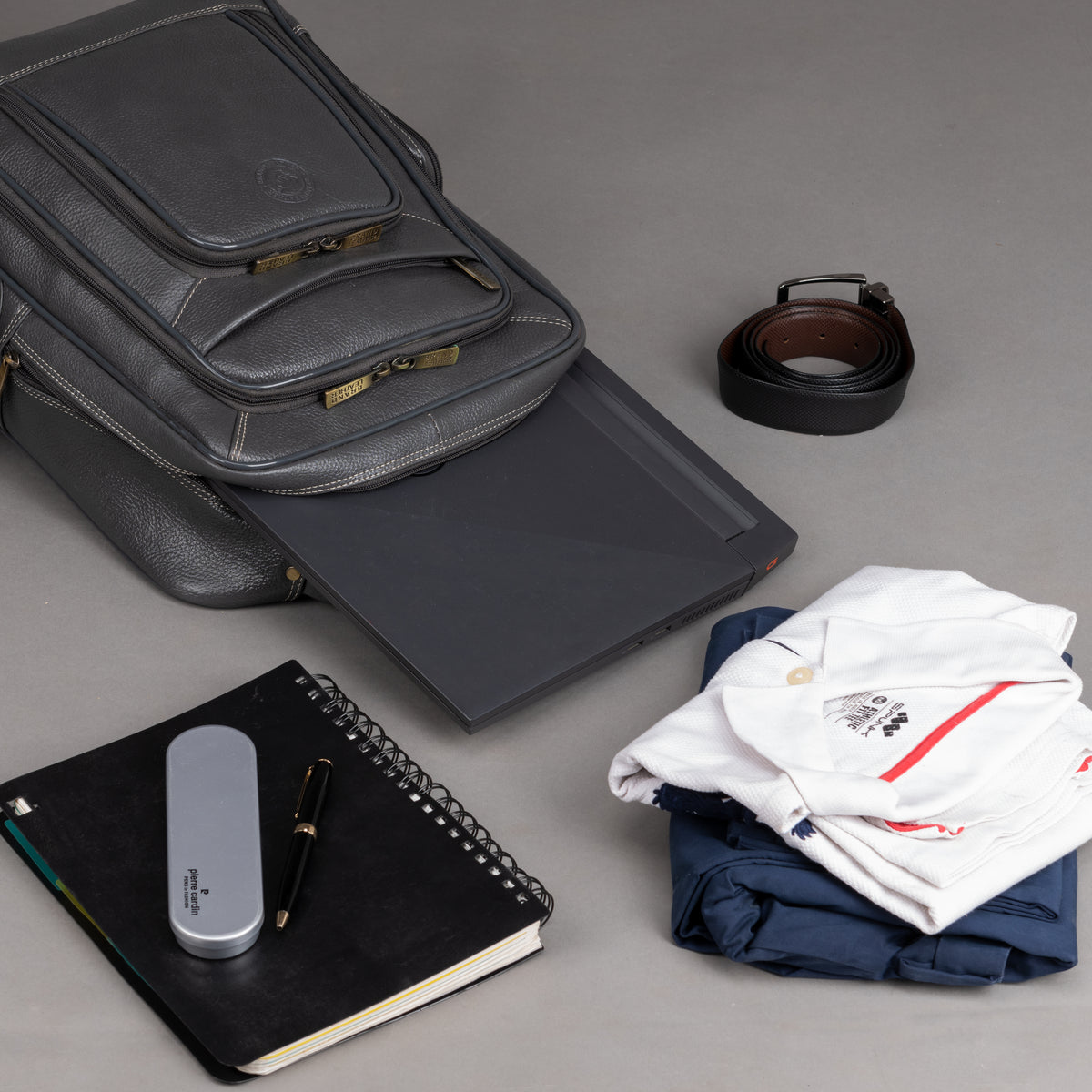 BRAND LEATHER Men's Full Grain Cow Hide Leather 17 Inch Laptop Backpack Large Capacity Weekender Overnight Camping Travel Rucksack