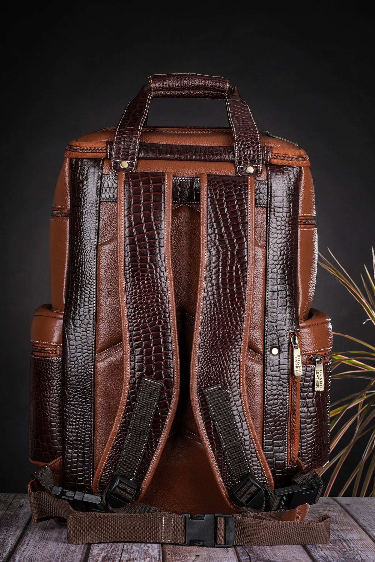 BRAND LEATHER Full Grain Buffalo - Hide Leather Backpack Large Capacity 15/15.6/16/17 Inch Laptop Bag Multi Pockets Travel Daypack