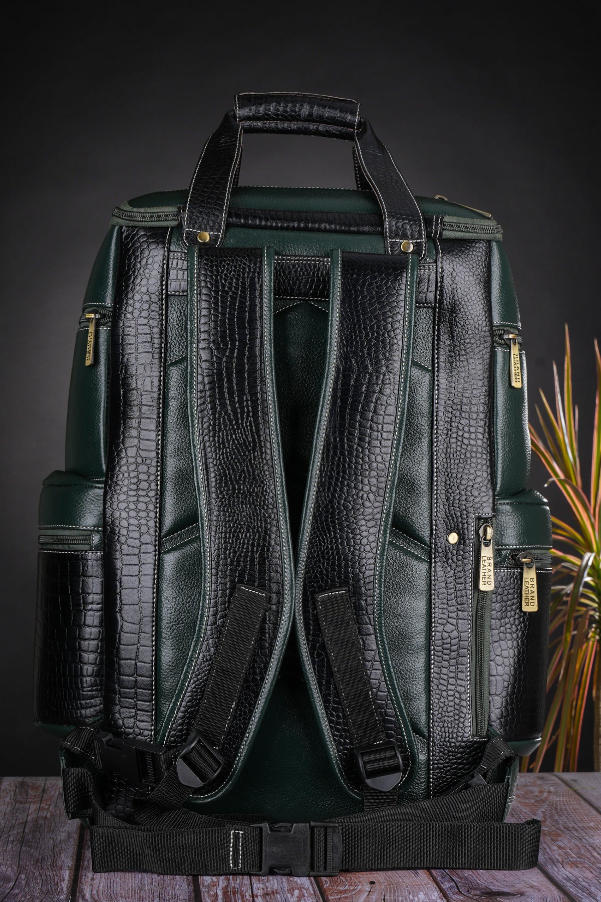 BRAND LEATHER Full Grain Buffalo - Hide Leather Backpack Large Capacity 15/15.6/16/17 Inch Laptop Bag Multi Pockets Travel Daypack