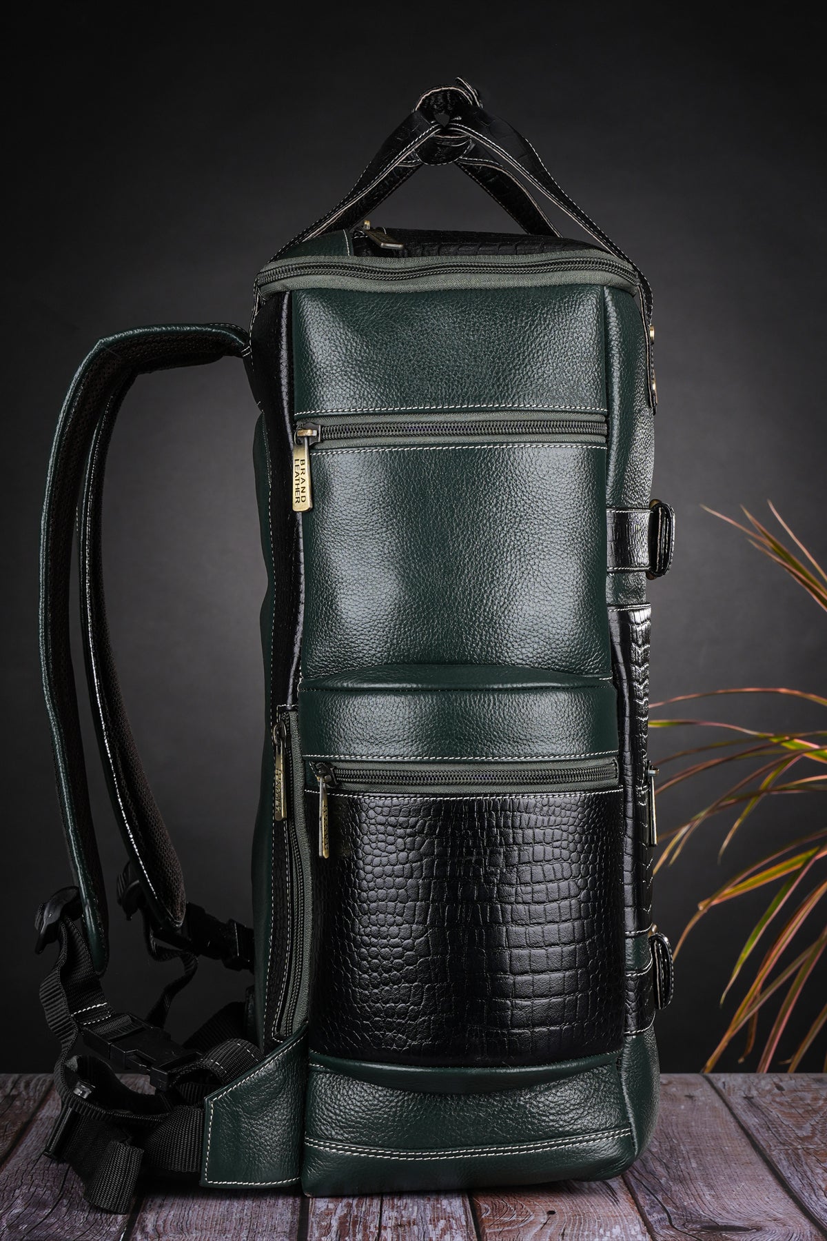 BRAND LEATHER Full Grain Buffalo - Hide Leather Backpack Large Capacity 15/15.6/16/17 Inch Laptop Bag Multi Pockets Travel Daypack