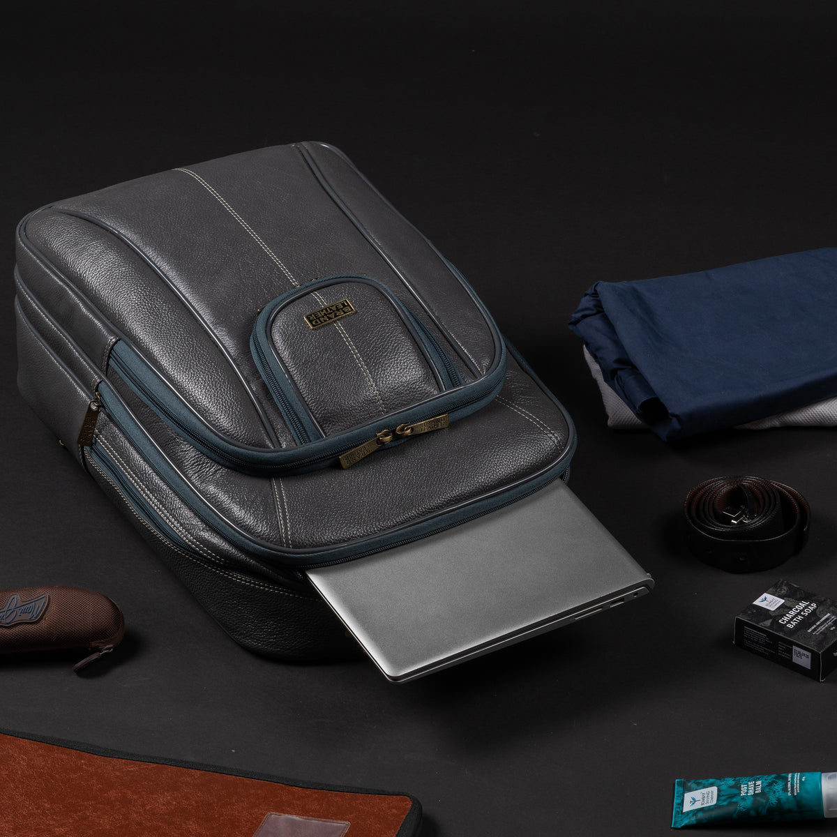 BRAND LEATHER Men's Full Grain Cow Hide Leather 17 Inch Laptop Backpack Large Capacity Weekender Overnight Camping Travel Rucksack