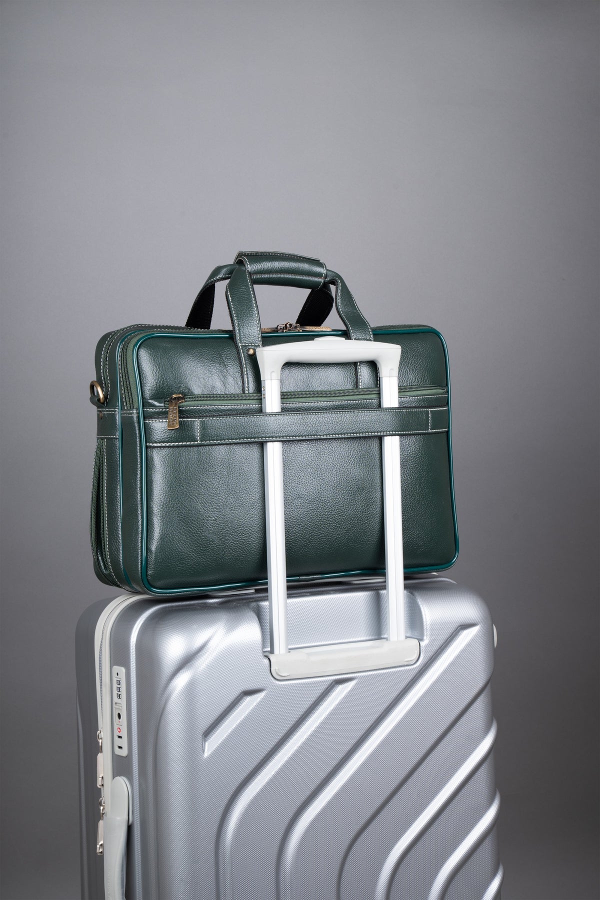 Genuine Leather 15.6 Inch Expandable Laptop Messenger Bag